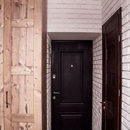 Apartment In The City Center In The House With Atlantes 오데사 외부 사진
